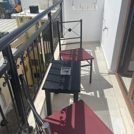 Apartment Retire Flat In The Heart Of