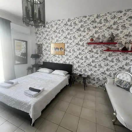 Retire Flat In The Heart Of * Heraklion (Crete)
